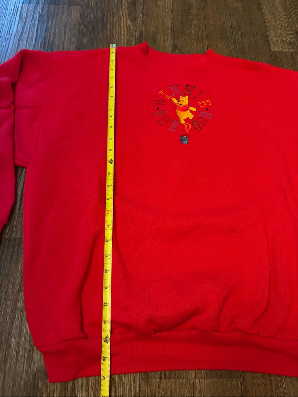 90s Women’s Winnie The Pooh 100 Acre Collection Disney Embroidered Red Crewneck - Picture 6 of 8